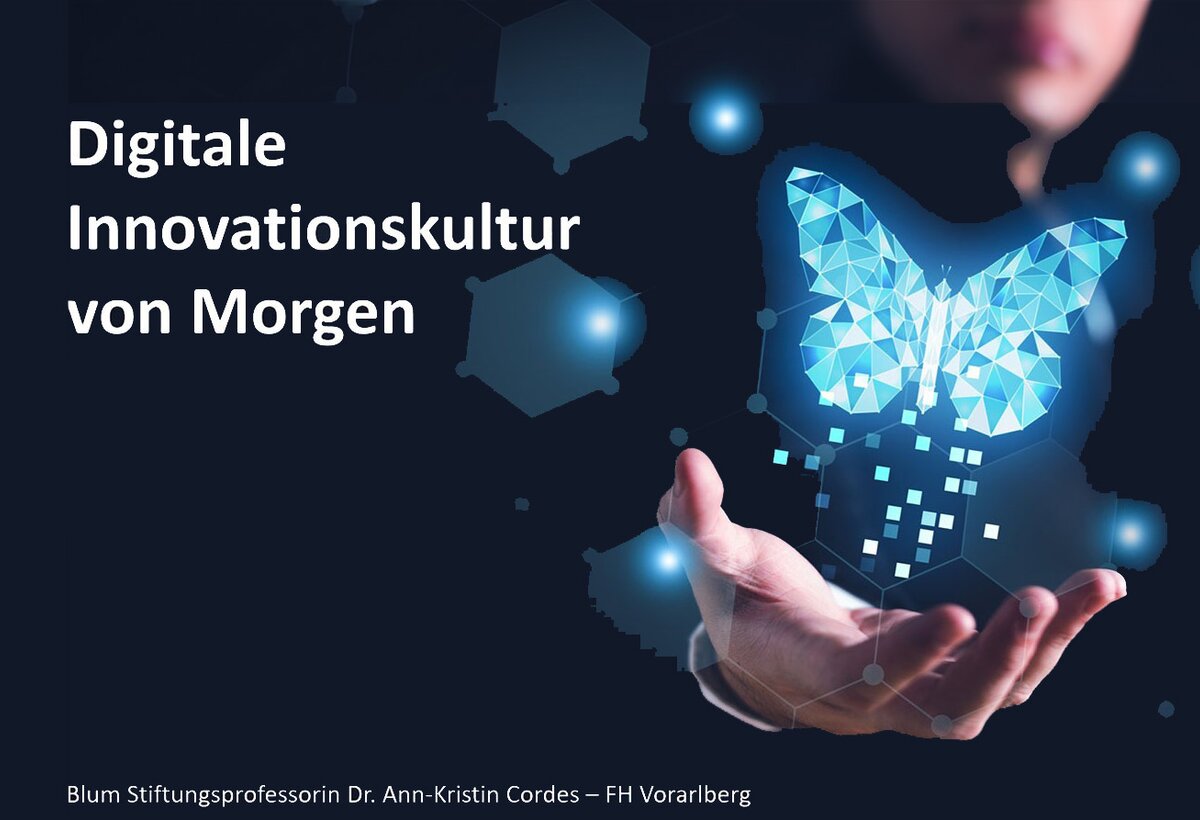 Digitaler Schmetterling auf der Hand | © FHV